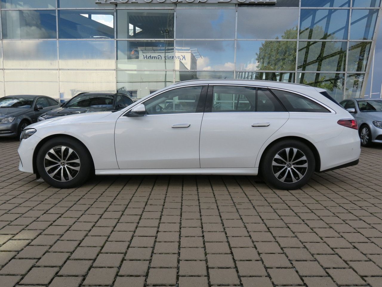Mercedes-Benz E-Klasse – Bild 12