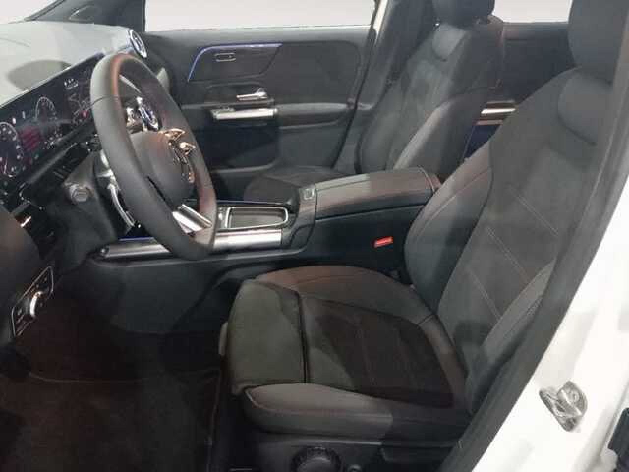 Imagem do veículo 12 / 15