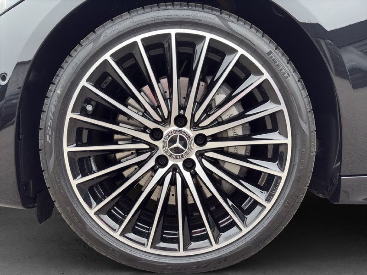 Mercedes-Benz C-Klasse – Bild 8