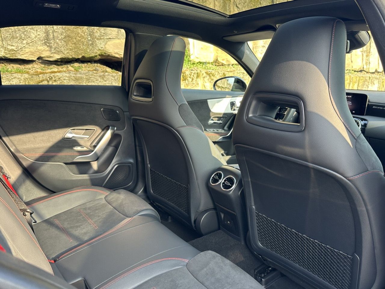 Fahrzeugbild 14 / 19