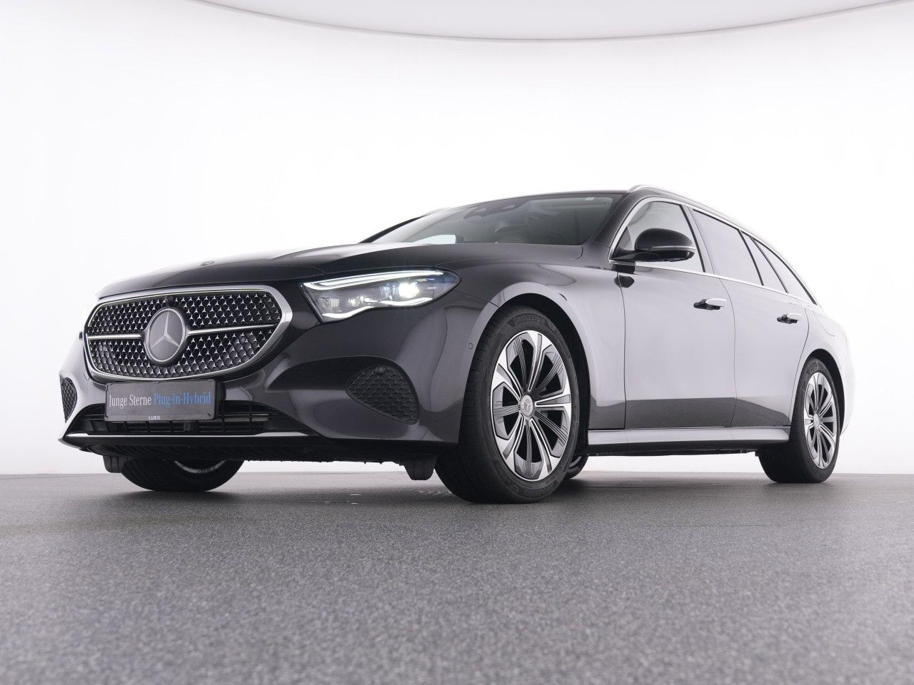 Mercedes-Benz E-Klasse – Bild 6