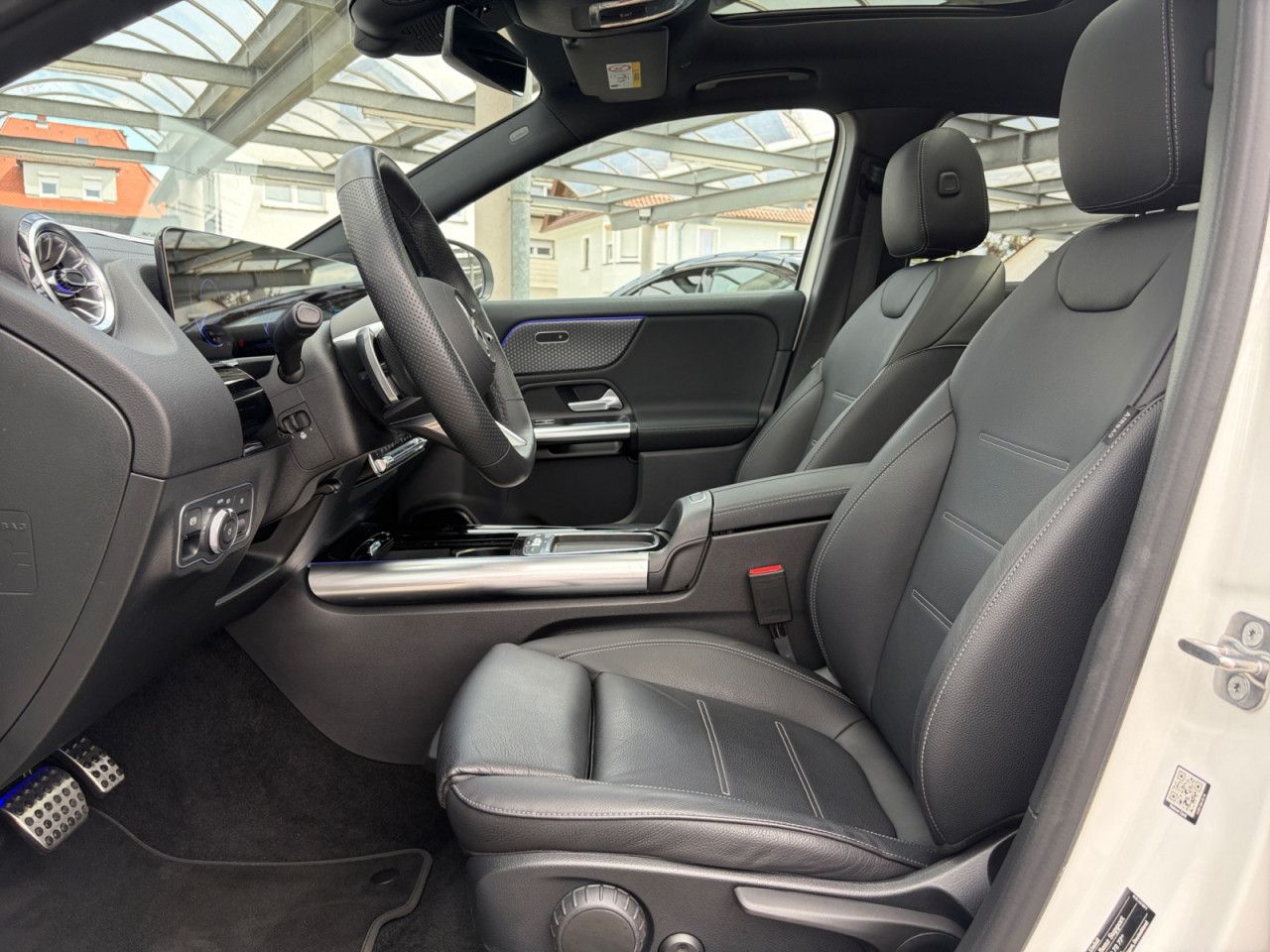 Mercedes-Benz EQA – Bild 8