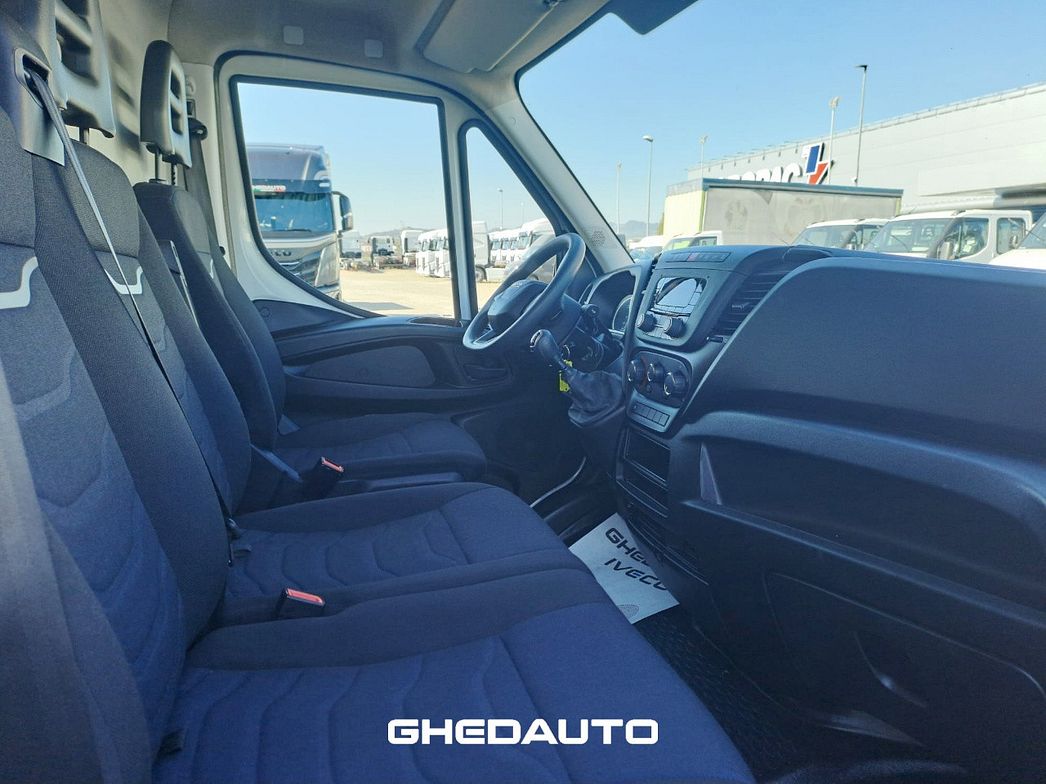 IVECO | DAILY 35S16 2.3 FURGONE PASSO LUNGO