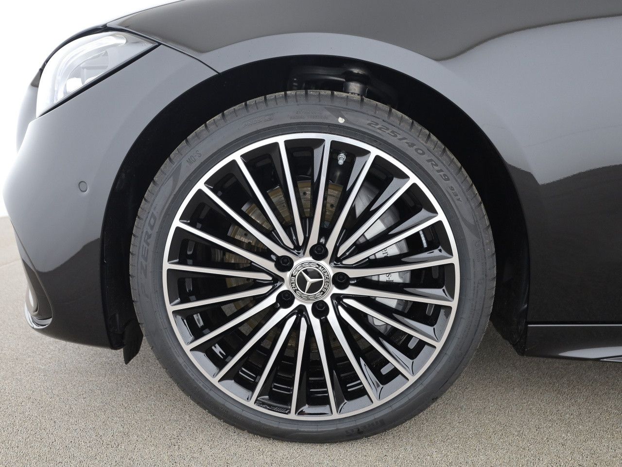 Mercedes-Benz C-Klasse – Bild 16