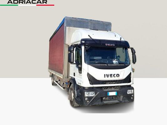 Vehicle image 2 / 13