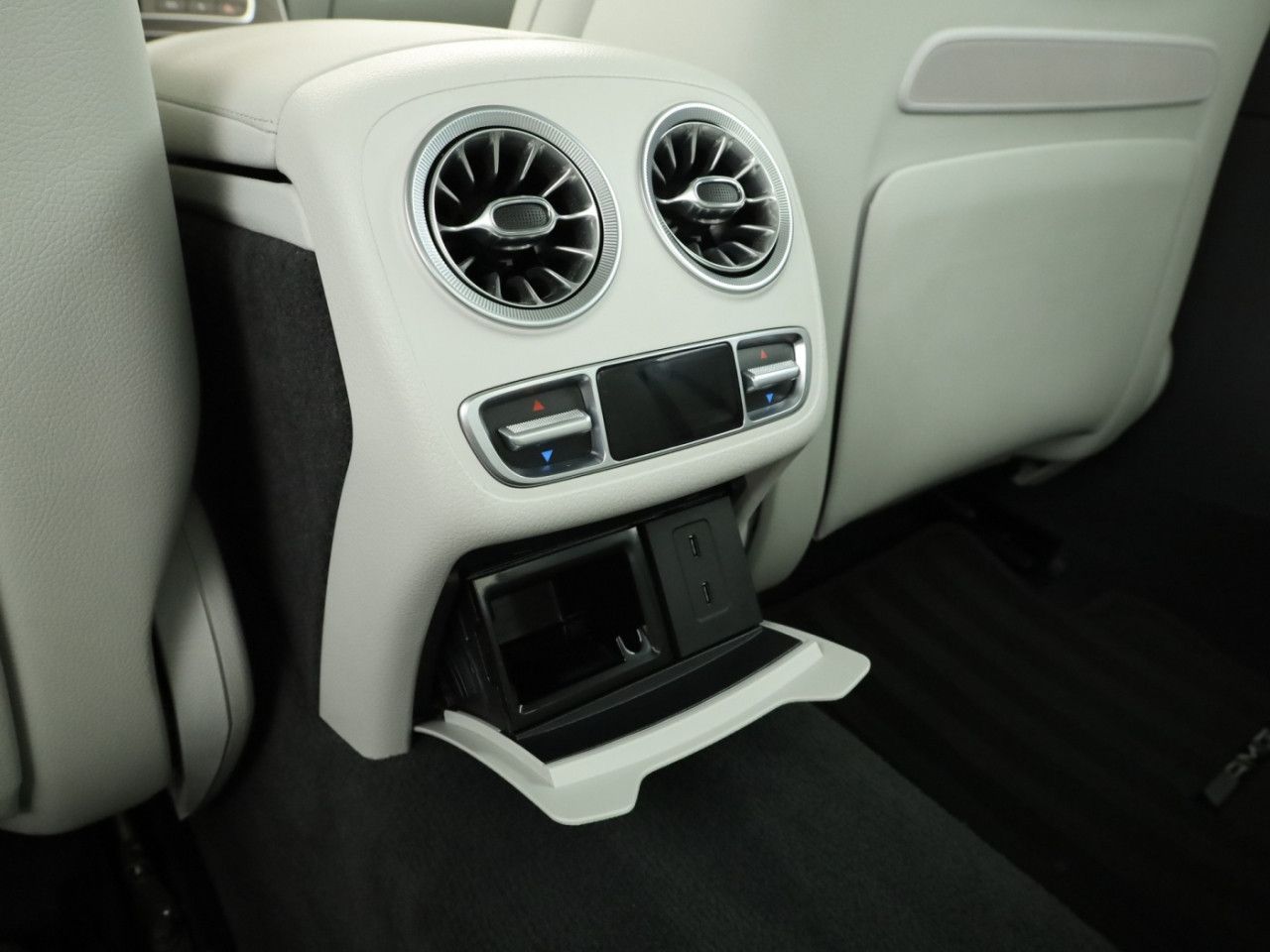 Fahrzeugbild 24 / 26