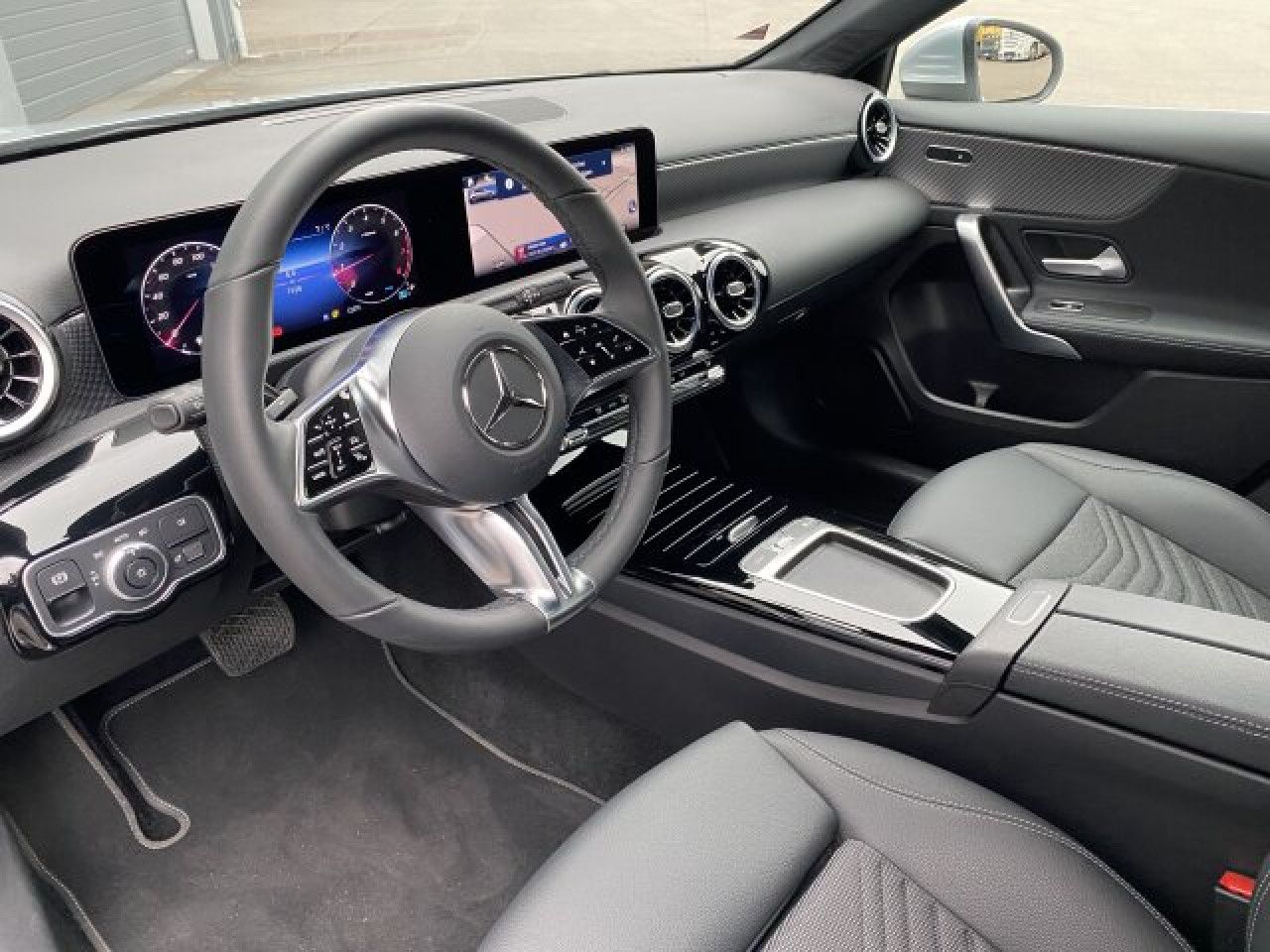 Mercedes-Benz A-Klasse – Bild 16