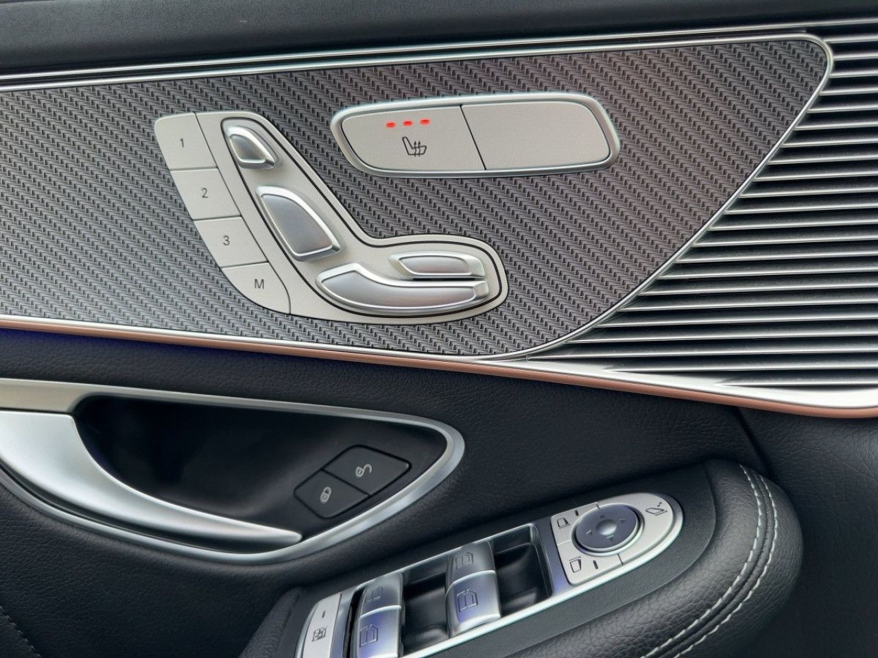 Fahrzeugbild 14 / 18