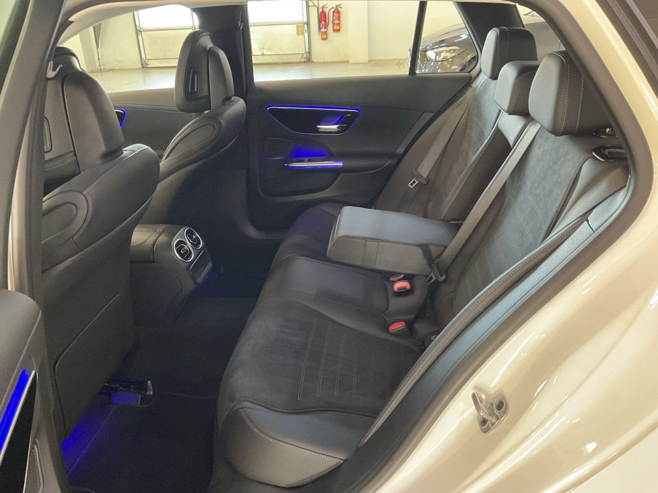 Mercedes-Benz C-Klasse – Bild 14