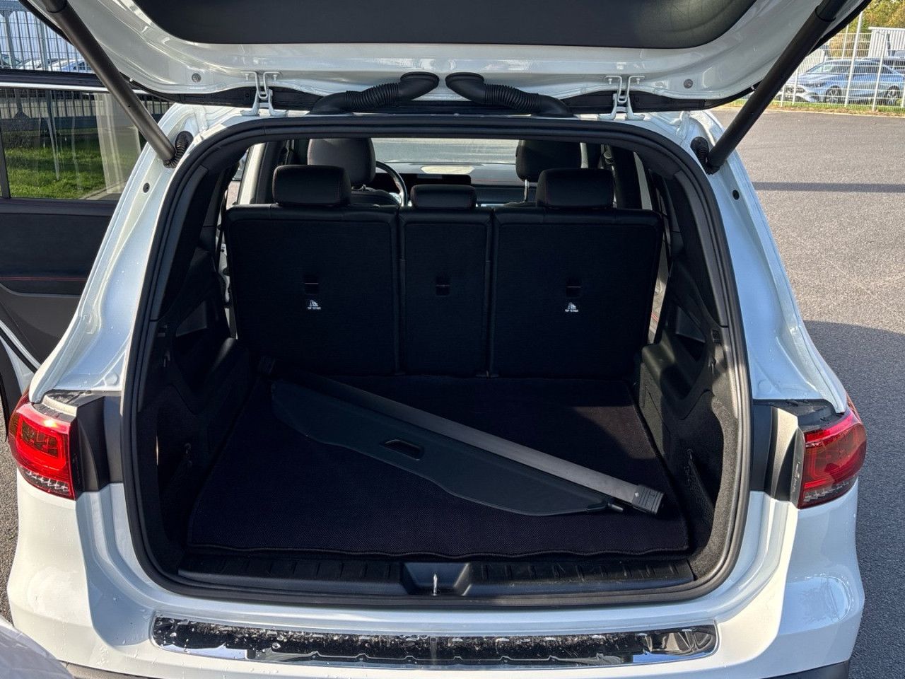 Mercedes-Benz EQB – Bild 17