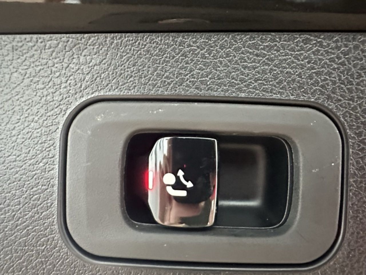 Mercedes-Benz E-Klasse – Bild 8
