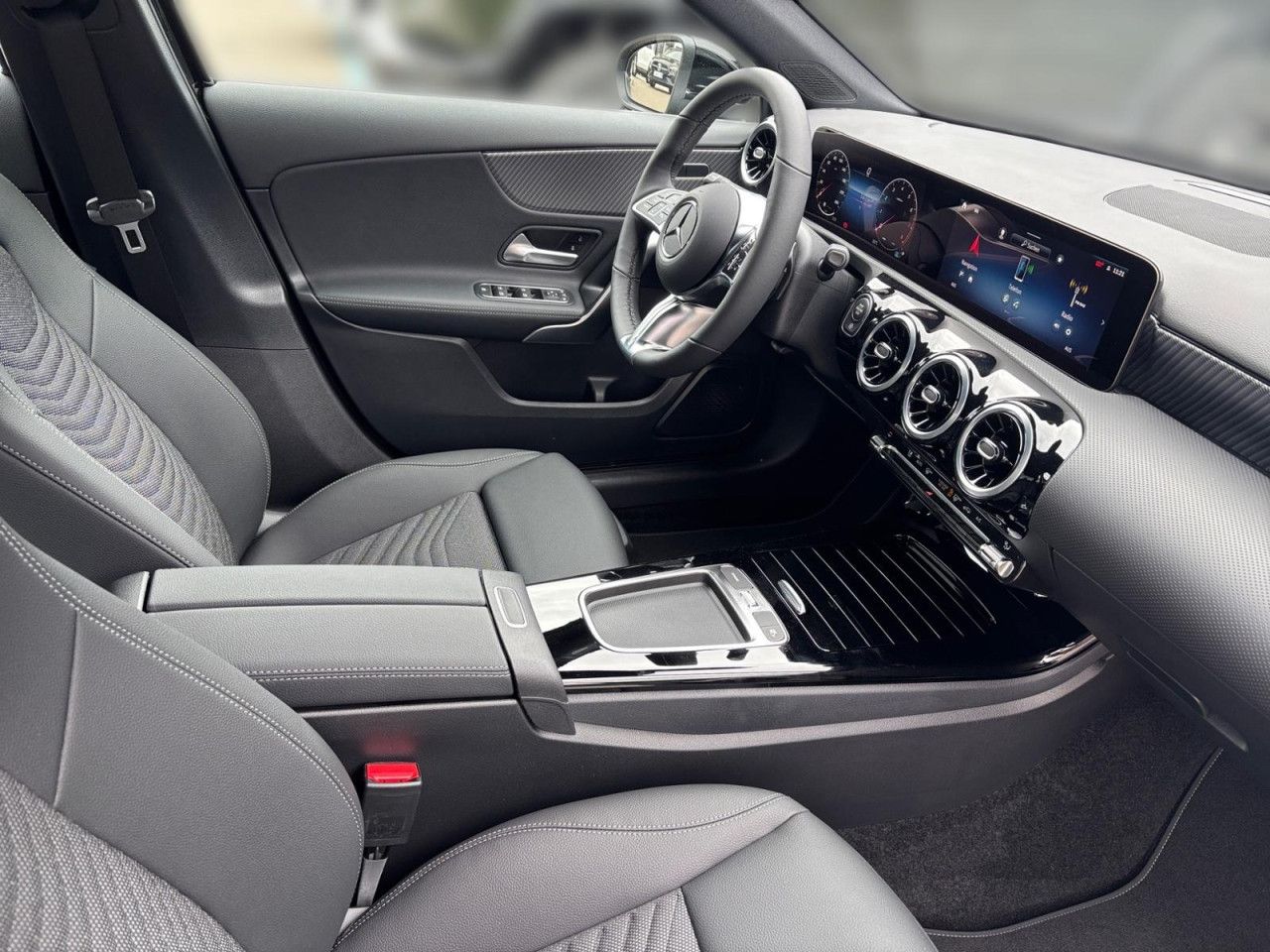Mercedes-Benz A-Klasse – Bild 13