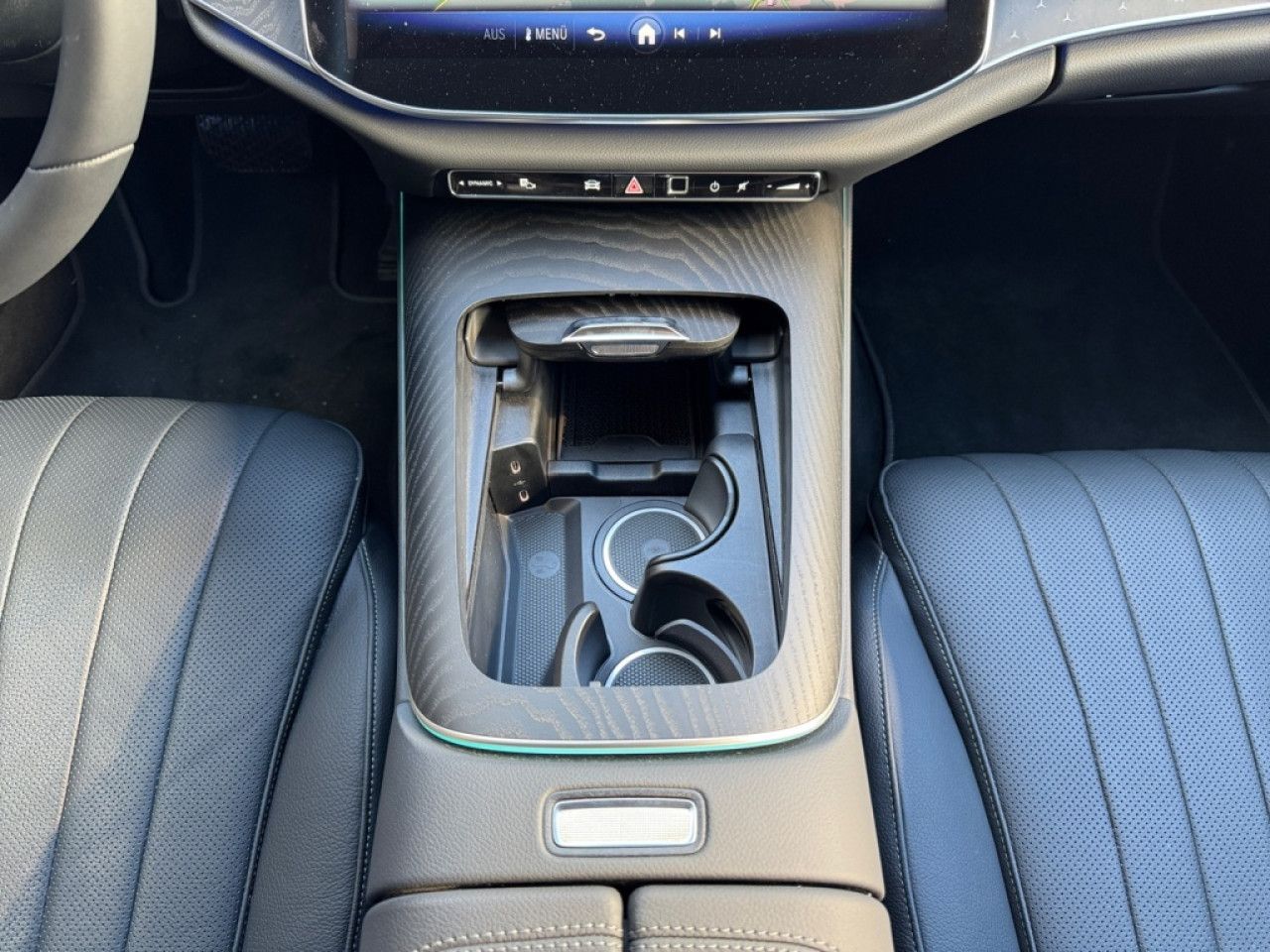 Mercedes-Benz E-Klasse – Bild 7