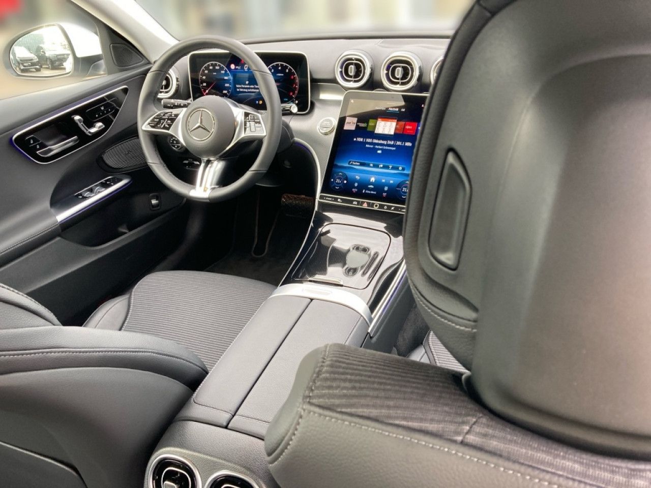 Mercedes-Benz C-Klasse – Bild 8