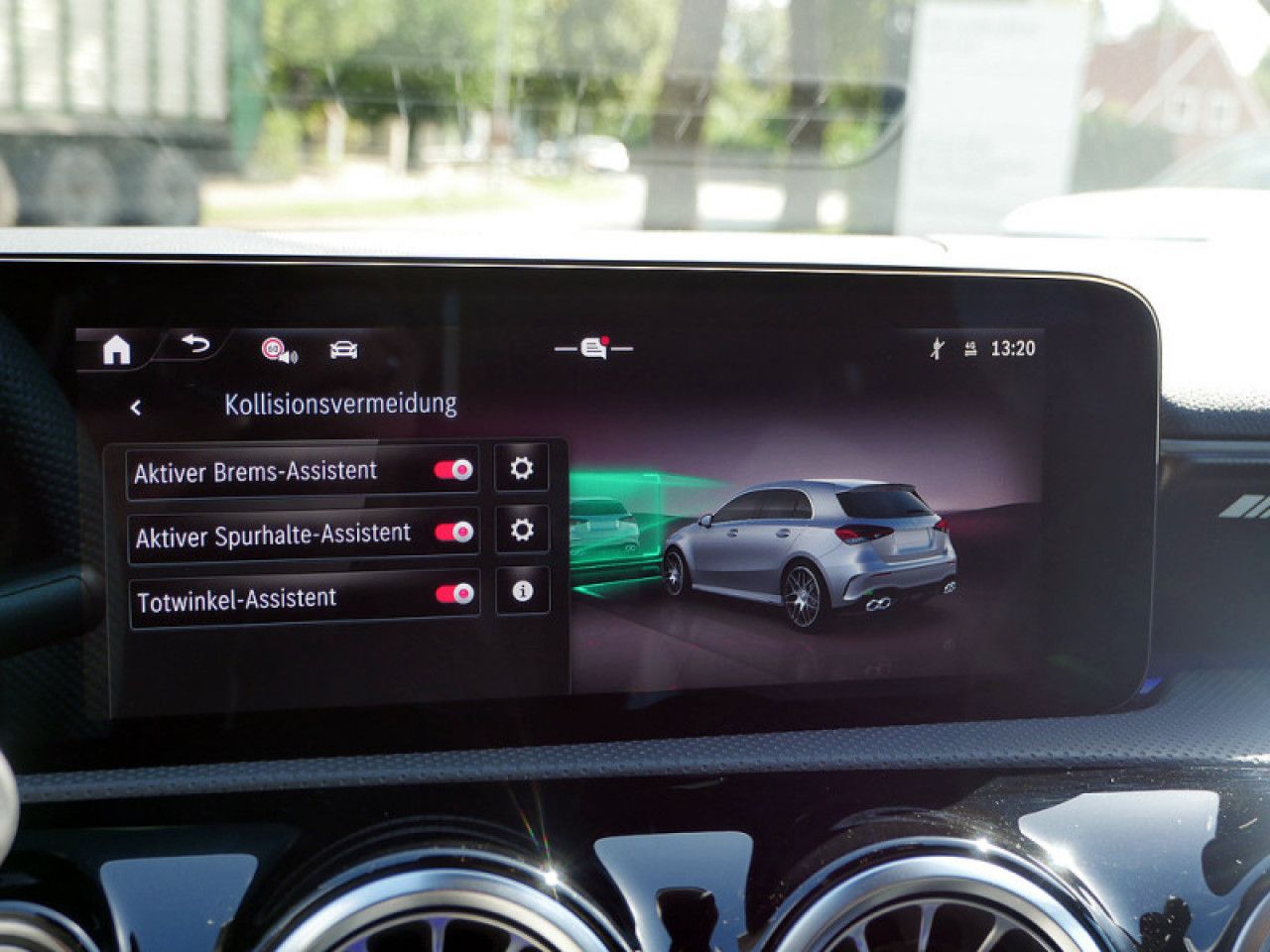 Mercedes-Benz A-Klasse – Bild 17