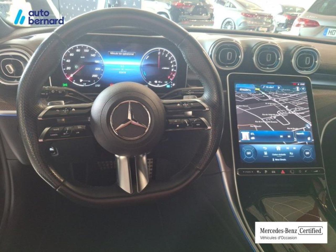 Photo du v&eacute;hicule 12 / 18