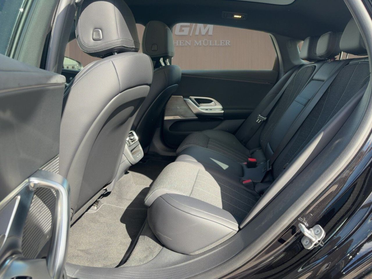 Mercedes-Benz C-Klasse – Bild 7