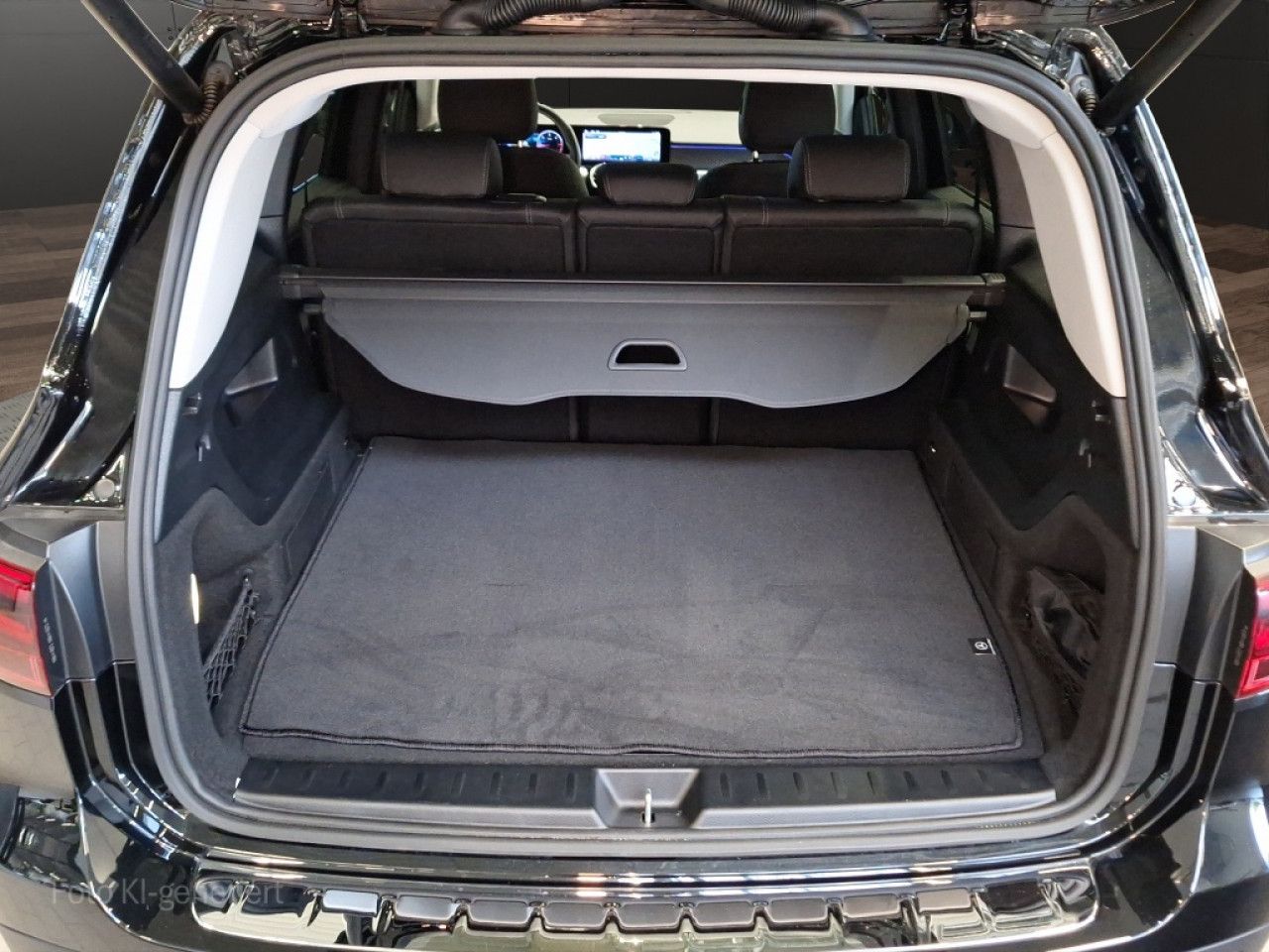 Mercedes-Benz GLB – Bild 11