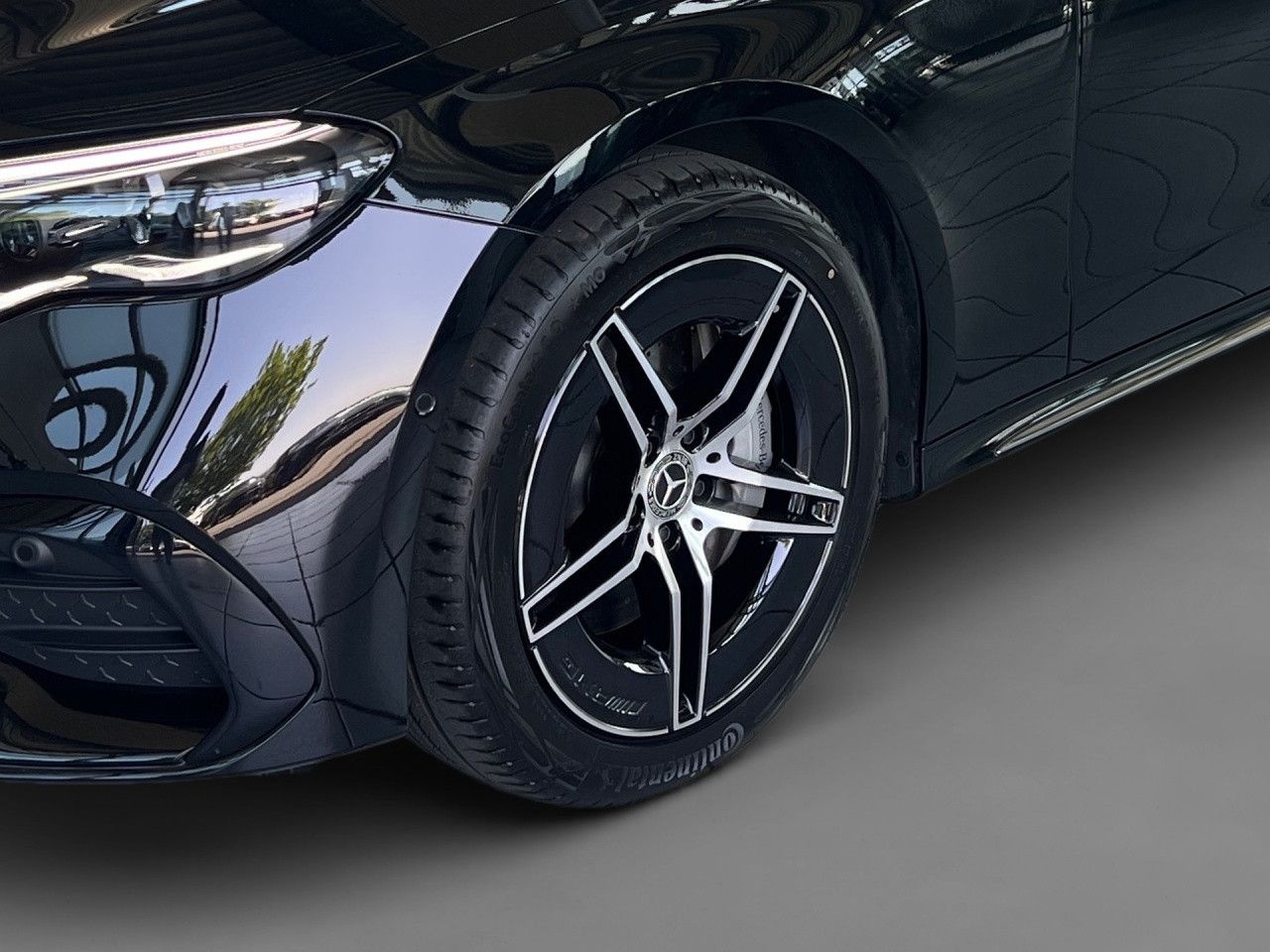Mercedes-Benz E-Klasse – Bild 10