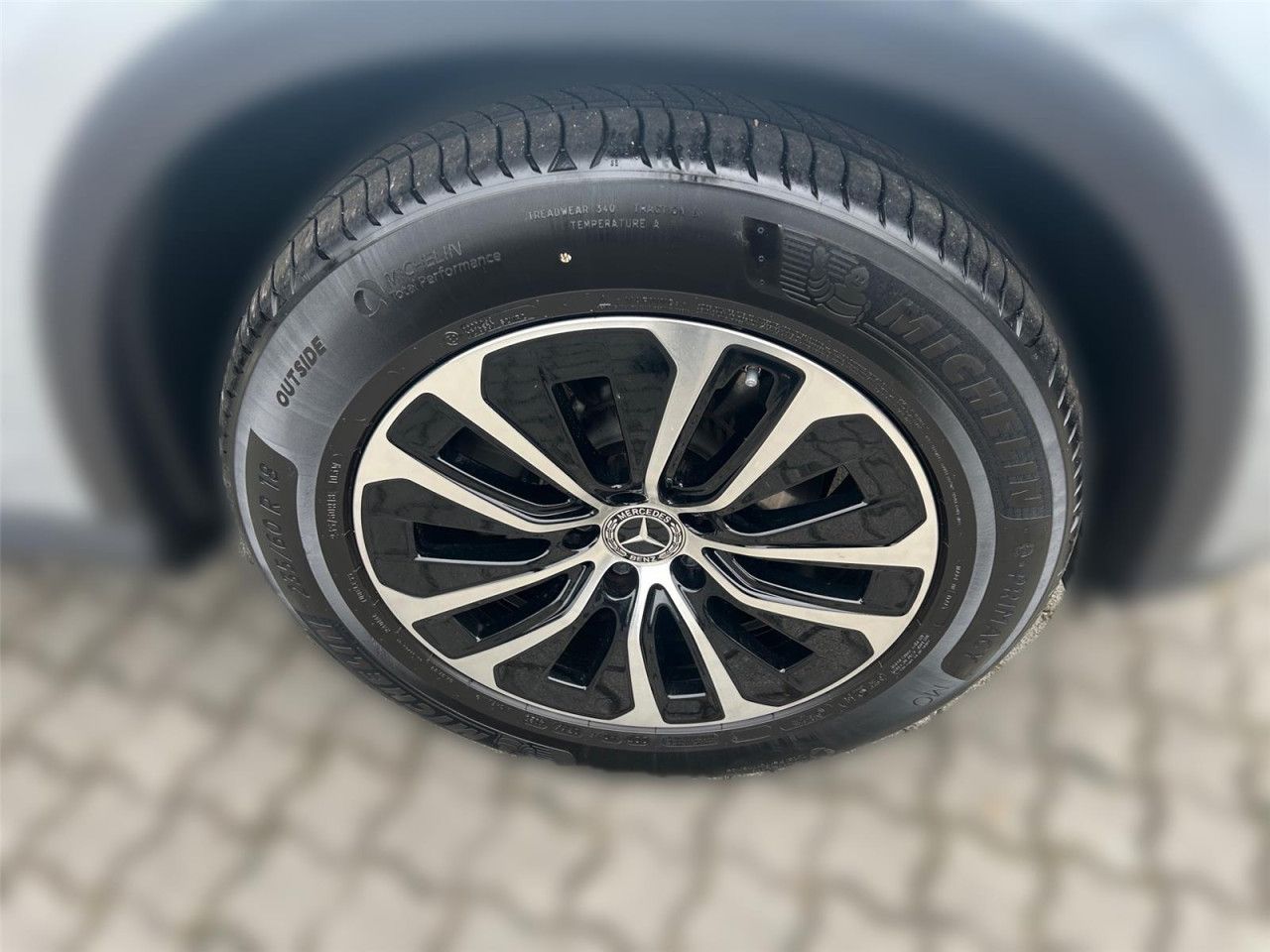 Fahrzeugbild 8 / 23