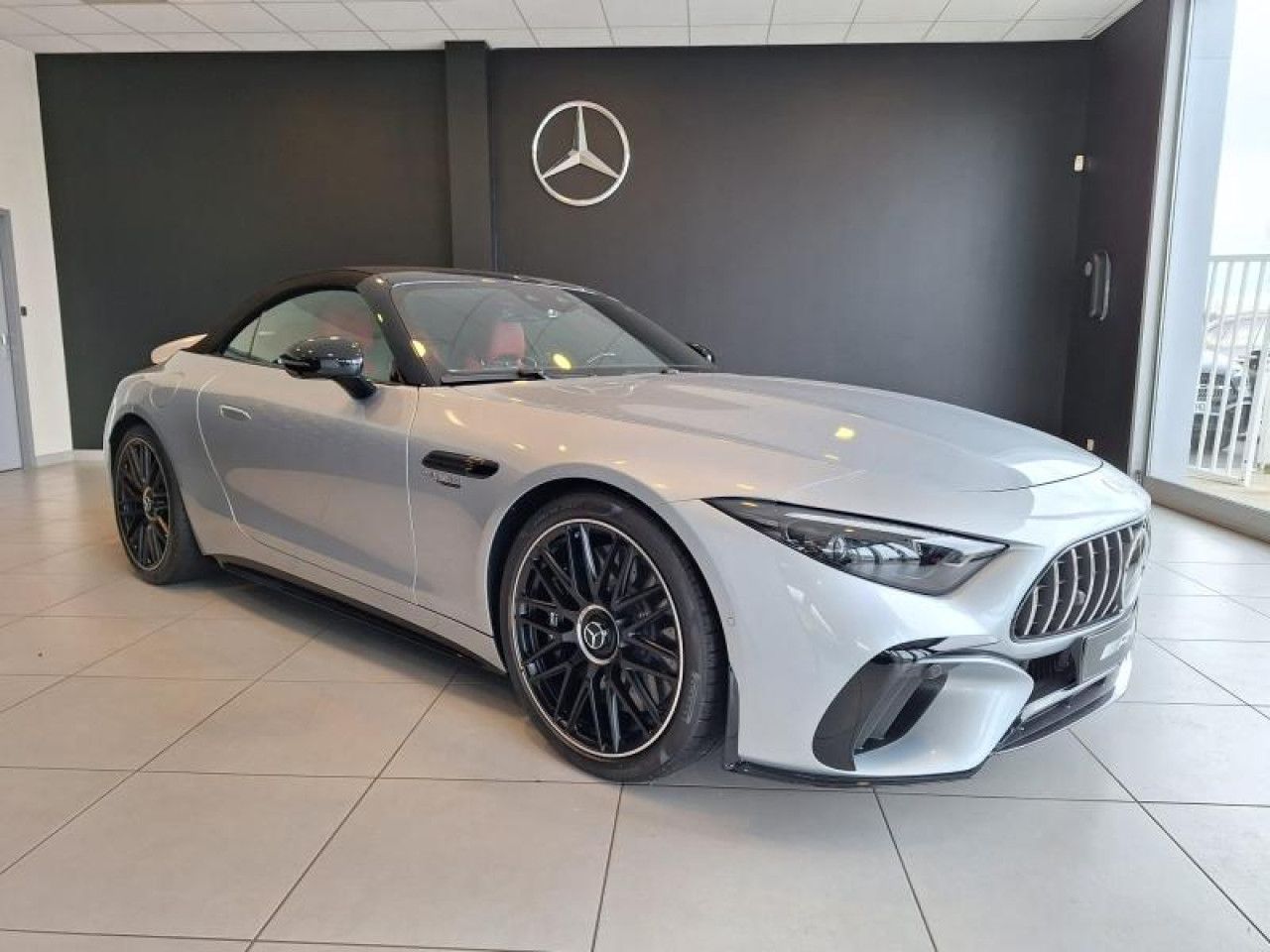 Photo du v&eacute;hicule 9 / 18