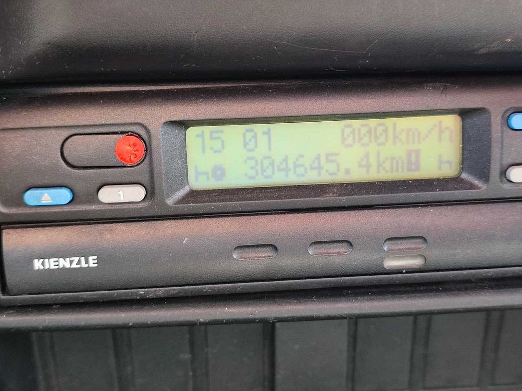 Nissan | ATLEON 110. 56 - CASSONE FISSO