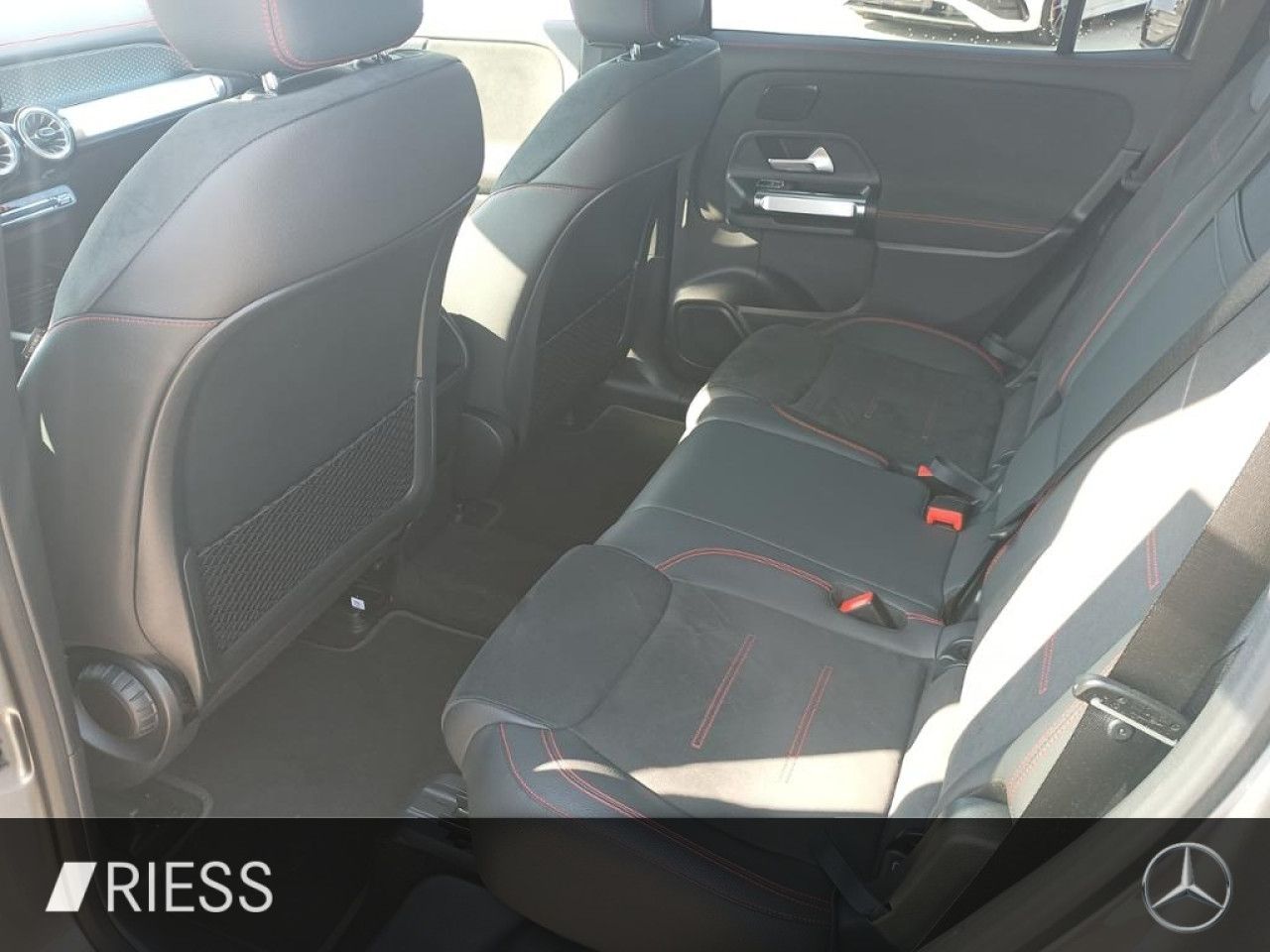 Fahrzeugbild 12 / 21