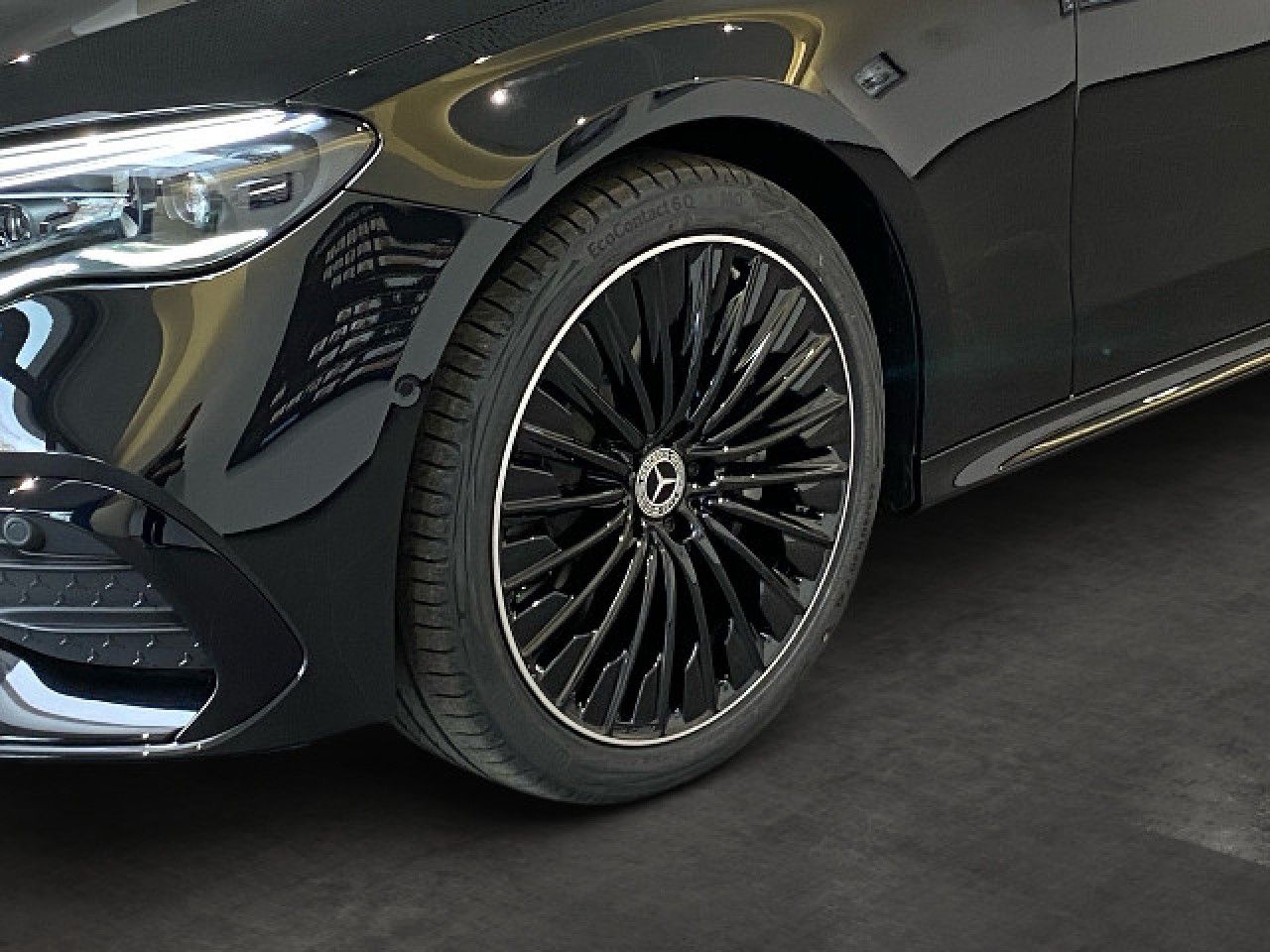 Mercedes-Benz E-Klasse – Bild 6
