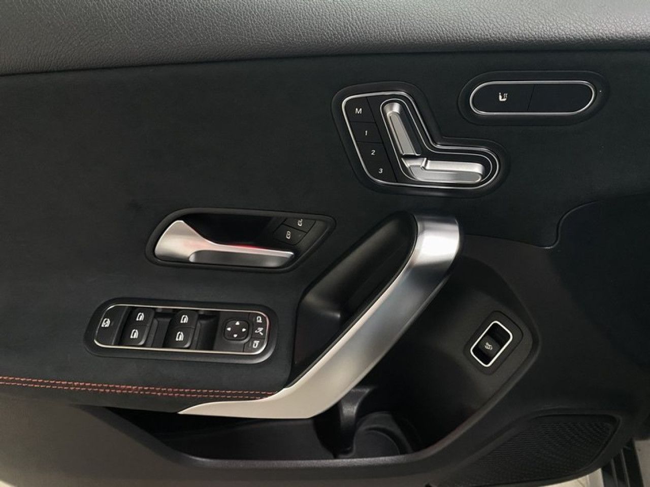 Fahrzeugbild 10 / 11