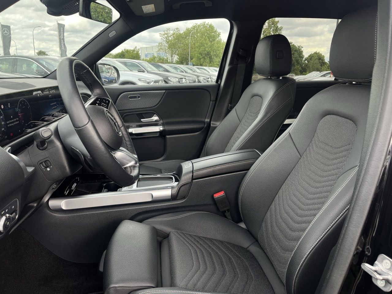 Mercedes-Benz GLB – Bild 8