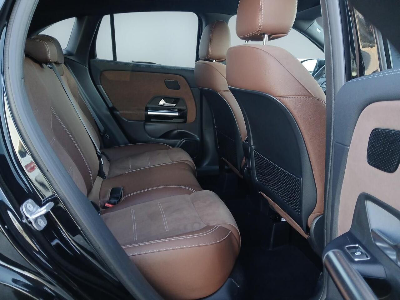 Zdjęcie pojazdu 15 / 24