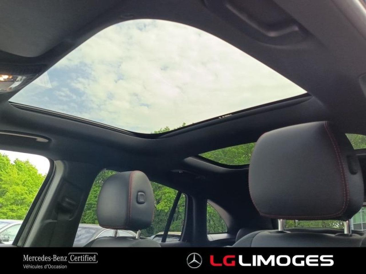 Photo du v&eacute;hicule 18 / 18