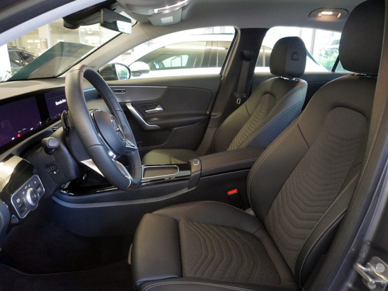 Mercedes-Benz A-Klasse – Bild 13