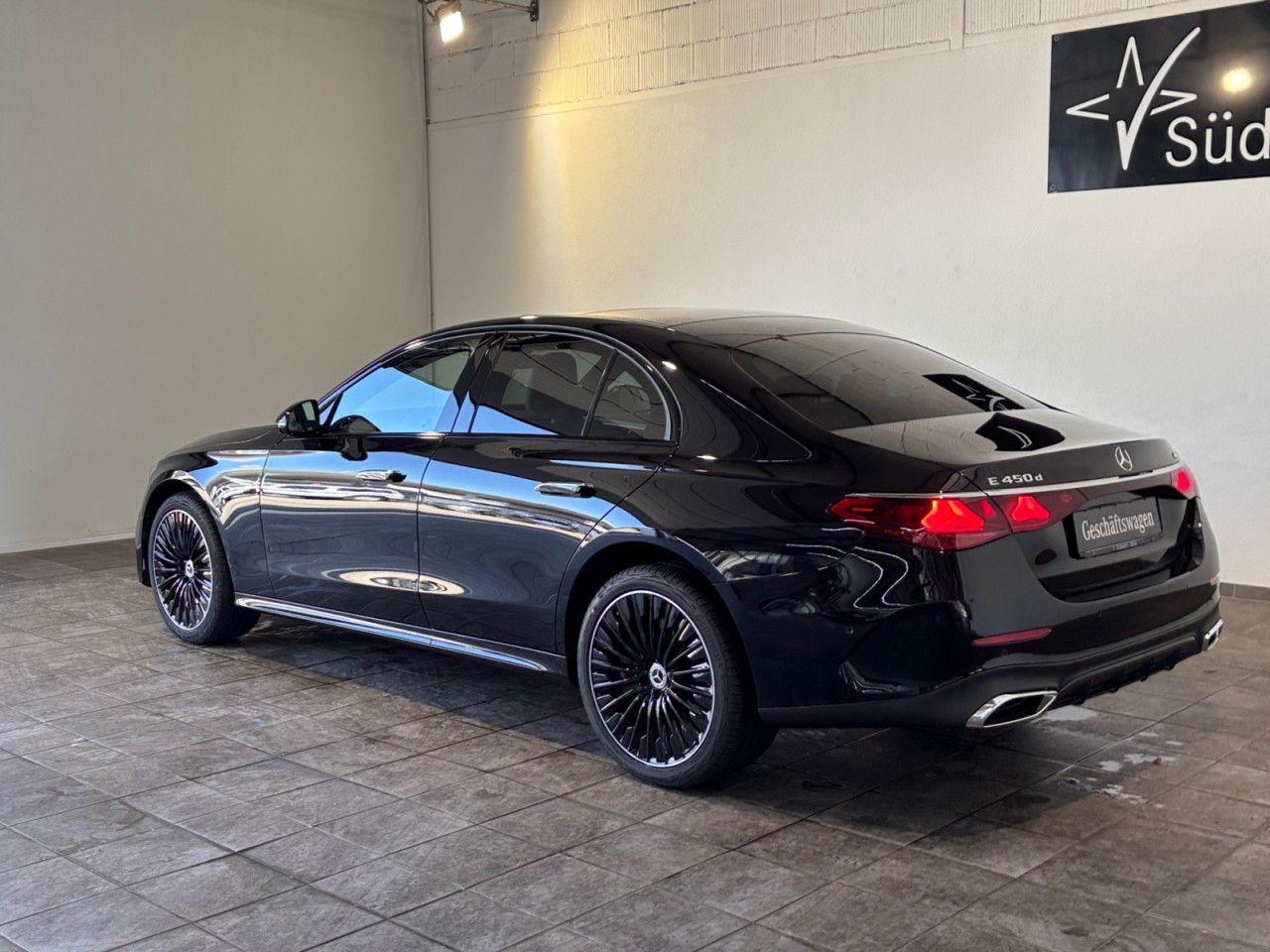 Mercedes-Benz E-Klasse – Bild 3