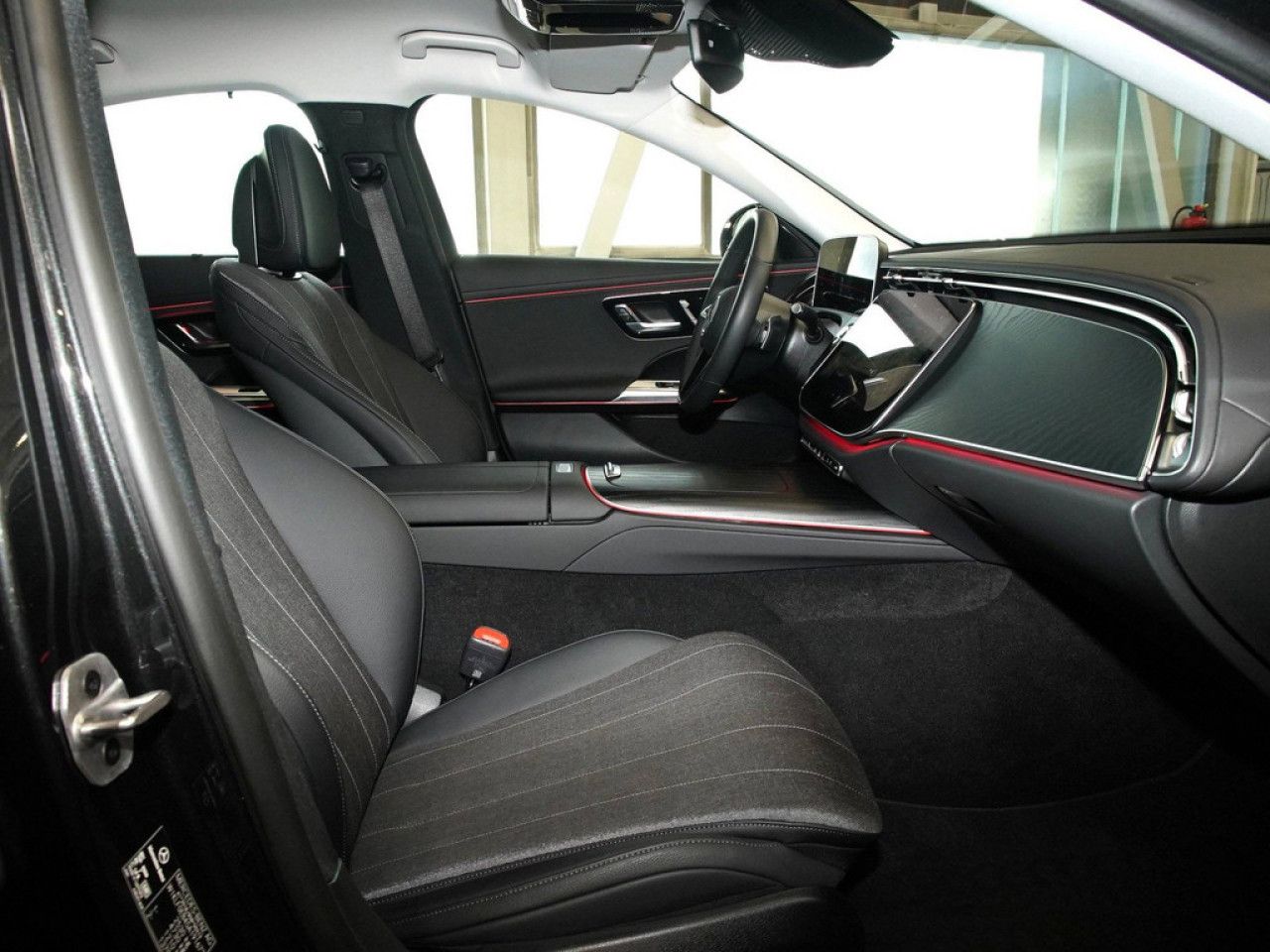 Mercedes-Benz E-Klasse – Bild 4