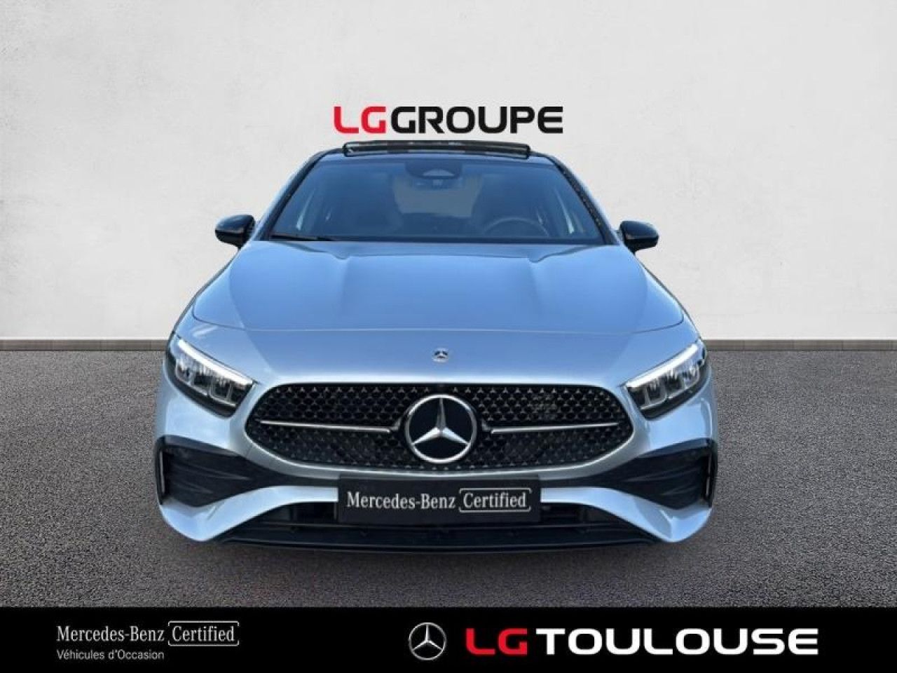 Photo du v&eacute;hicule 2 / 18