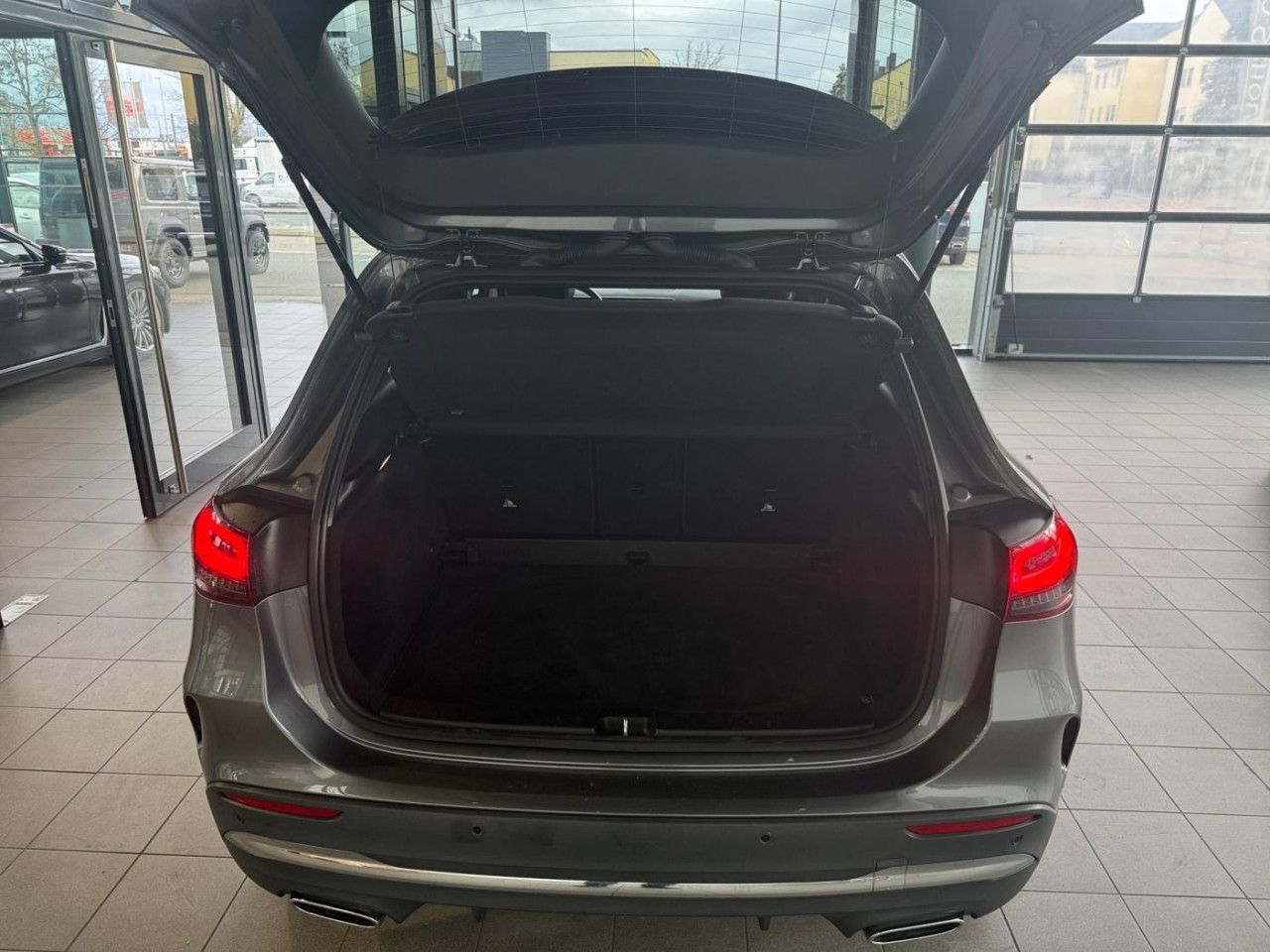 Fahrzeugbild 12 / 12