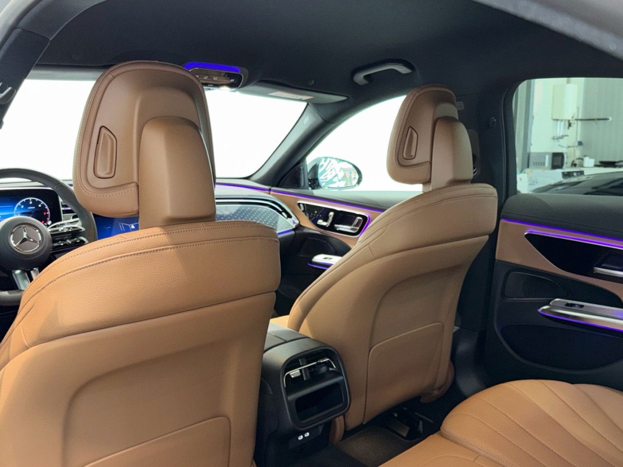 Mercedes-Benz E-Klasse – Bild 13