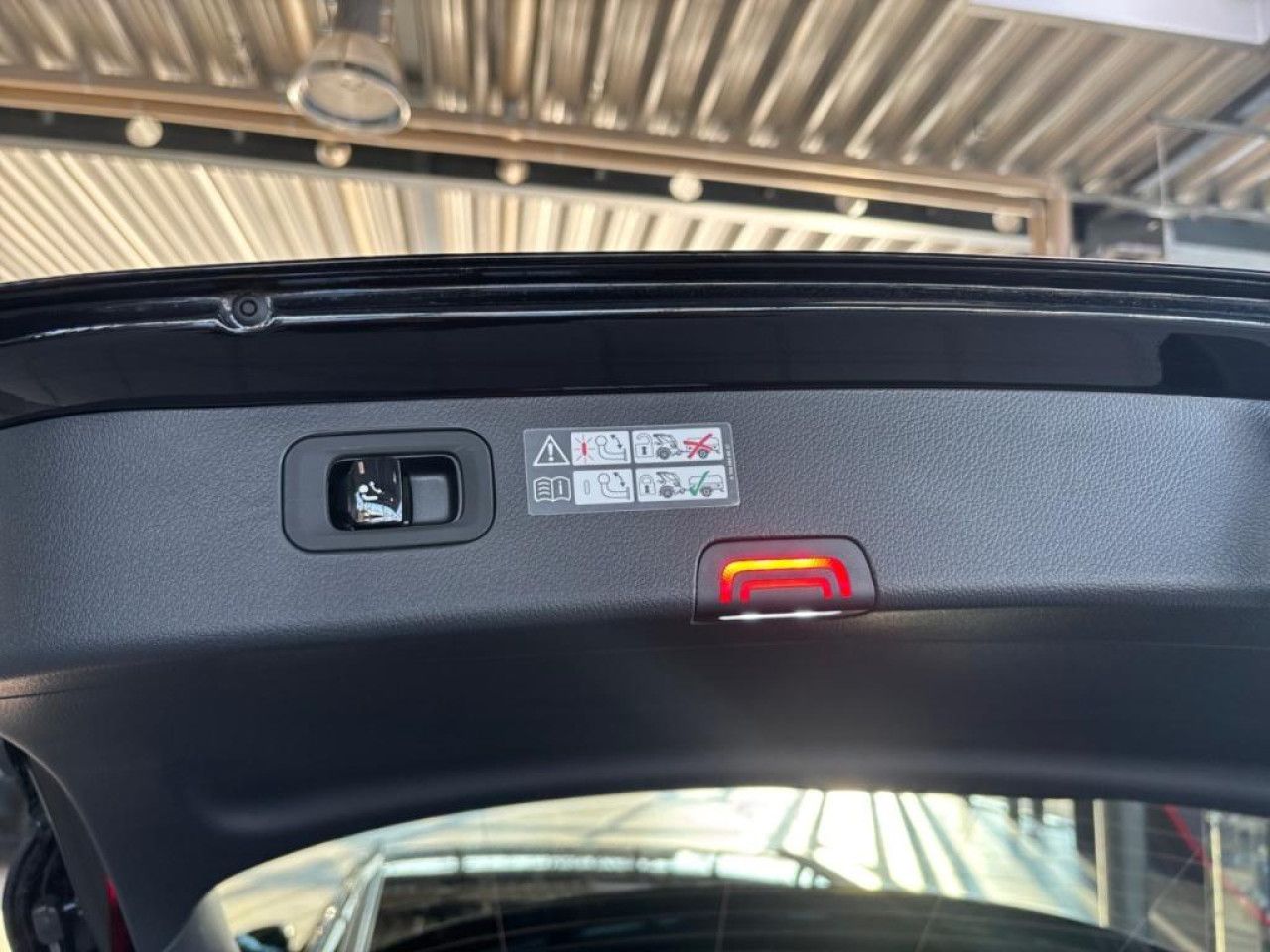 Mercedes-Benz C-Klasse – Bild 17