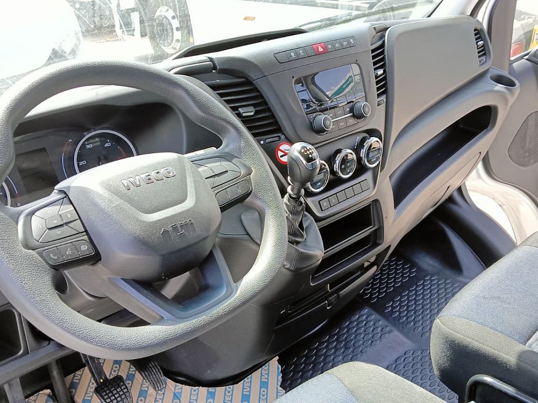IVECO | 35S16 V SEMIVETRATO 7 POSTI
