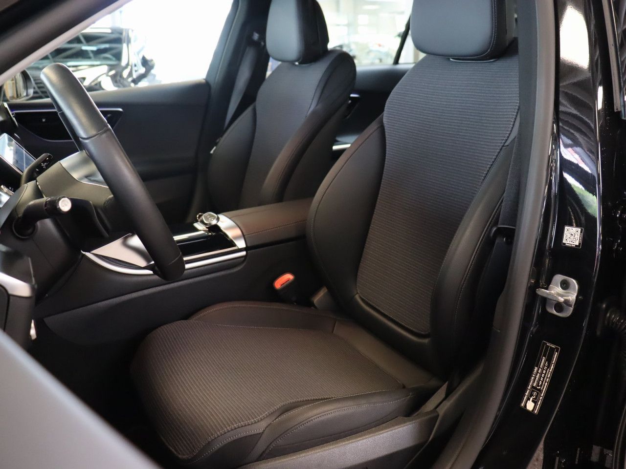 Mercedes-Benz C-Klasse – Bild 8