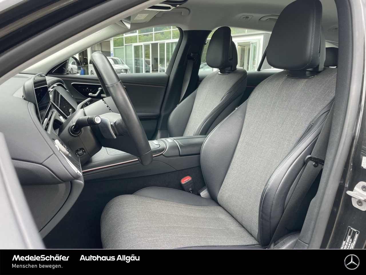 Mercedes-Benz E-Klasse – Bild 16