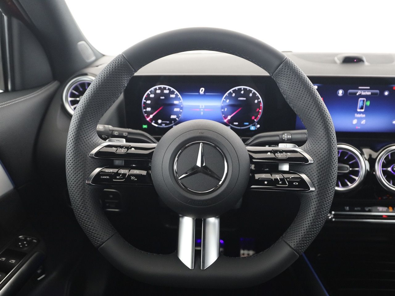 Mercedes-Benz GLA – Bild 11