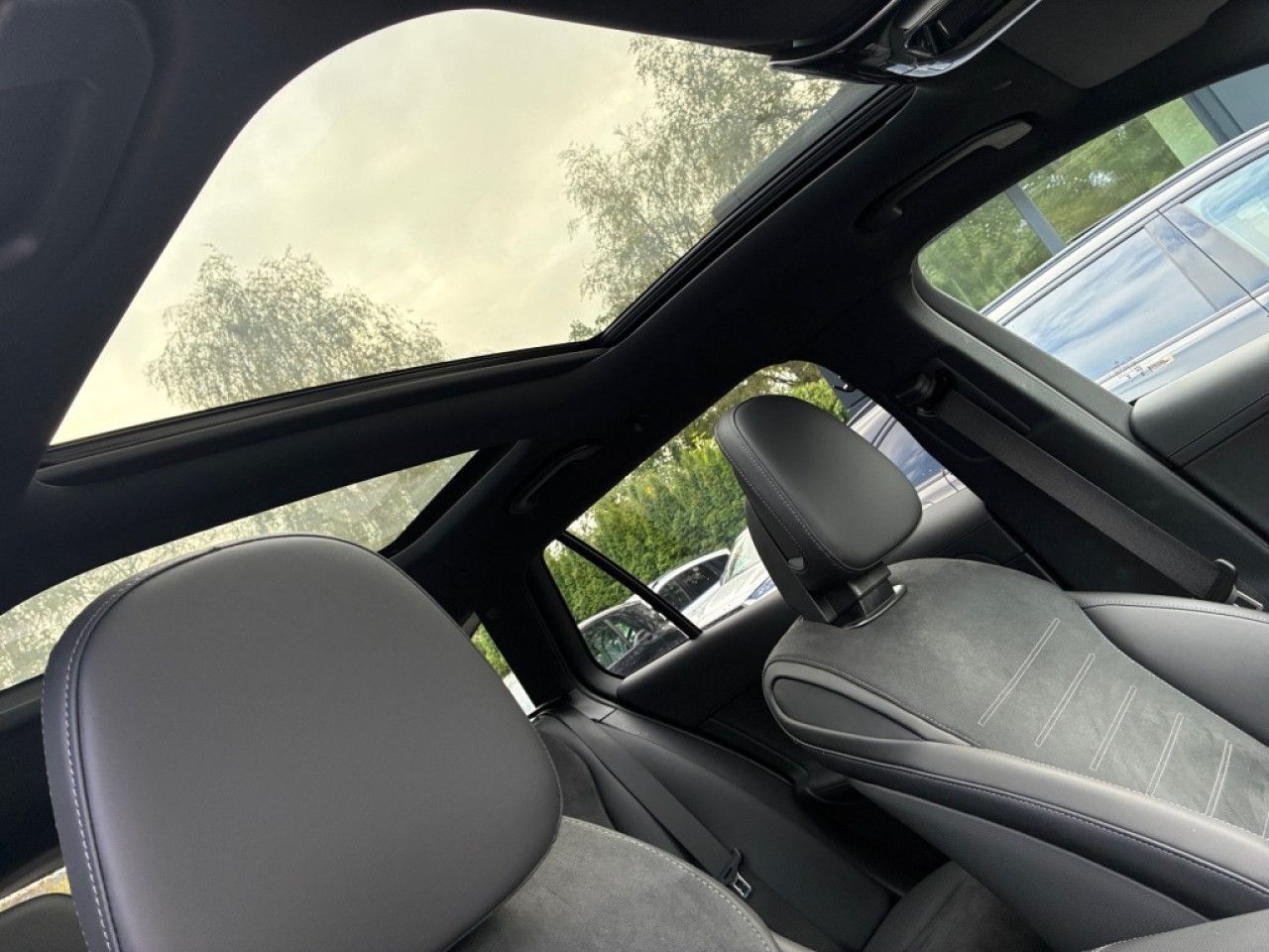Mercedes-Benz C-Klasse – Bild 16