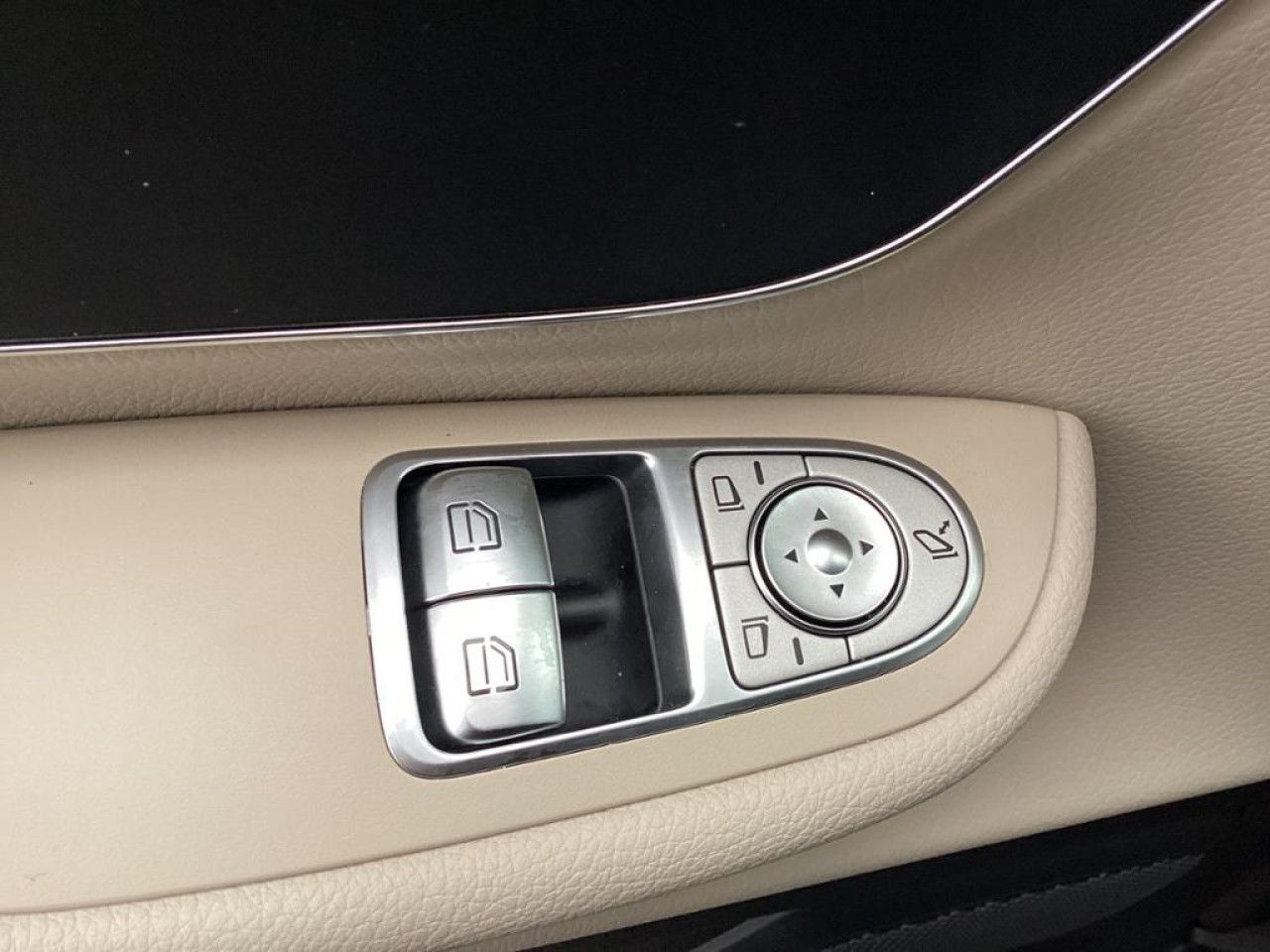 Fahrzeugbild 19 / 25