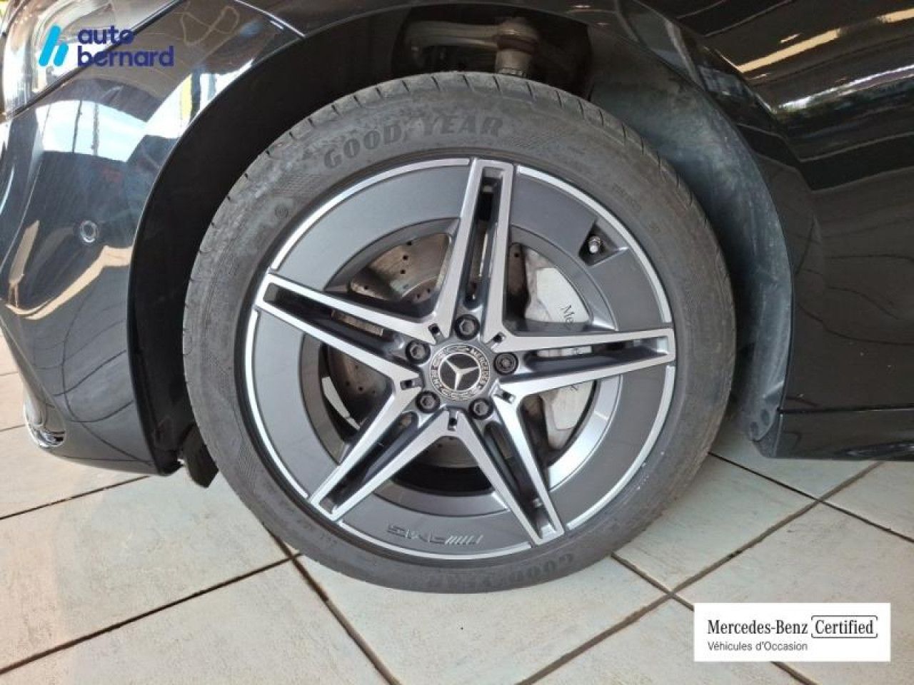 Photo du v&eacute;hicule 11 / 18