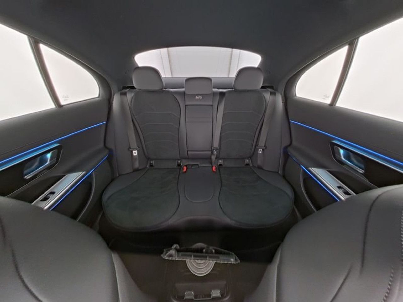 Mercedes-Benz E-Klasse – Bild 6