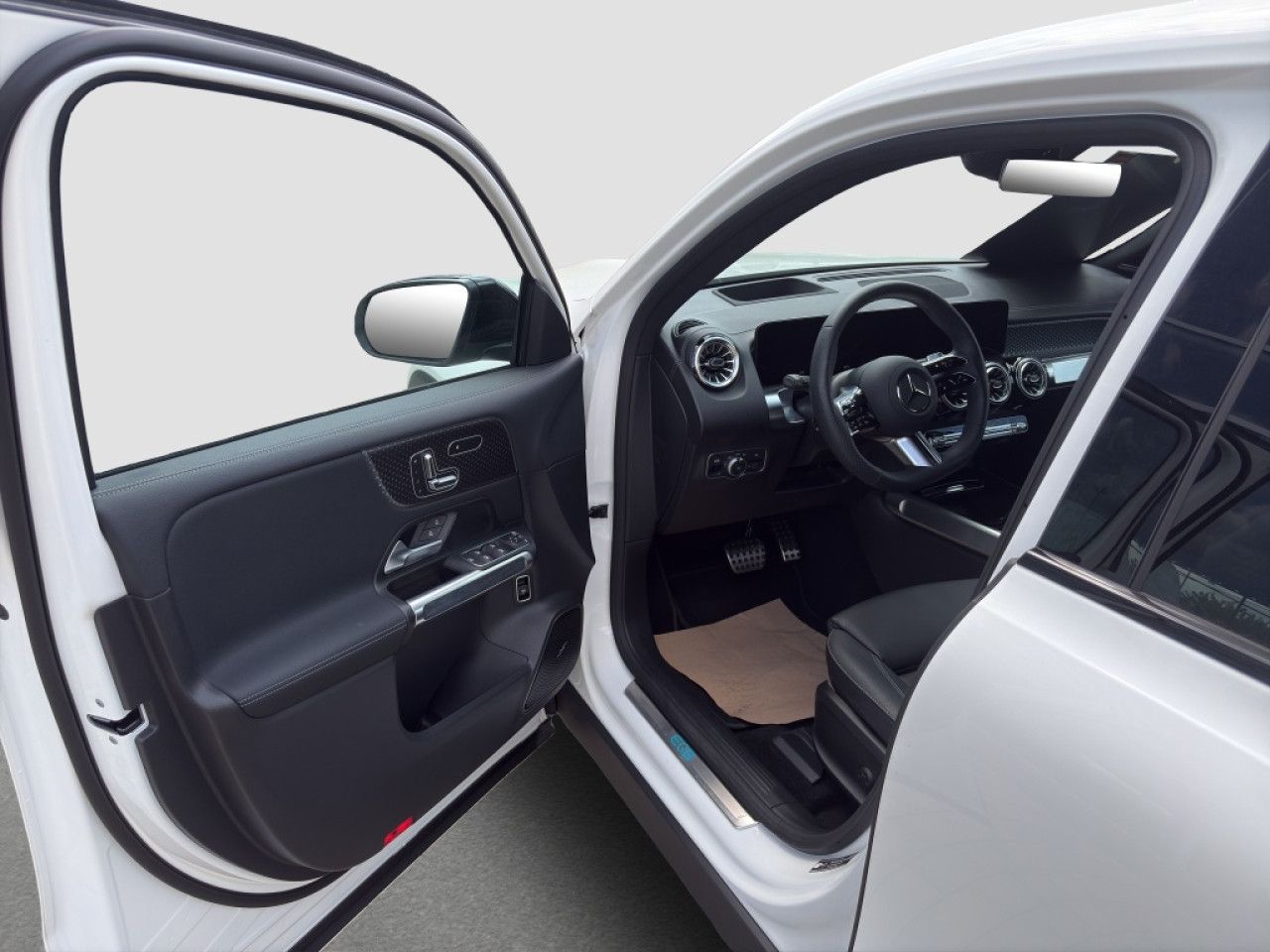 Mercedes-Benz EQB – Bild 13