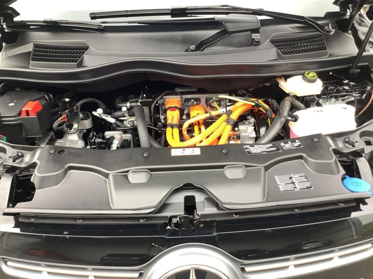 Mercedes-Benz EQV – Bild 17