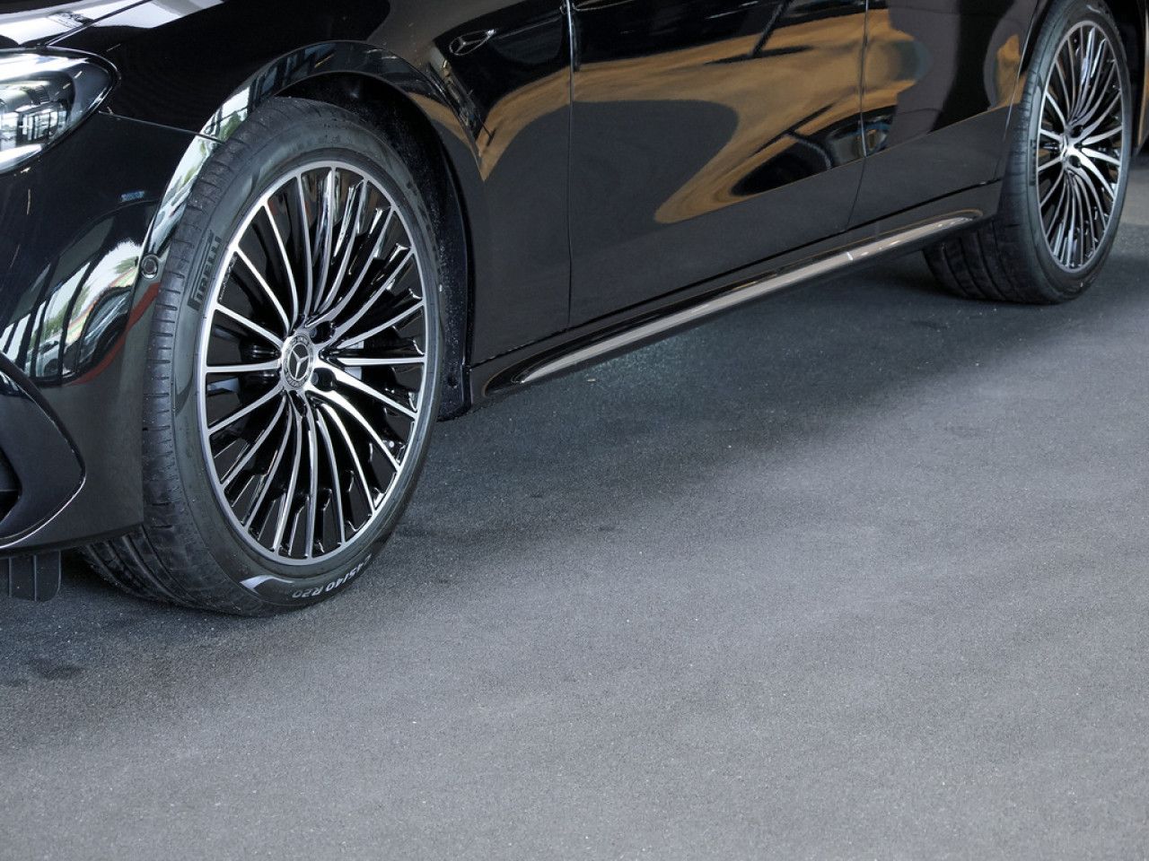 Mercedes-Benz E-Klasse – Bild 2